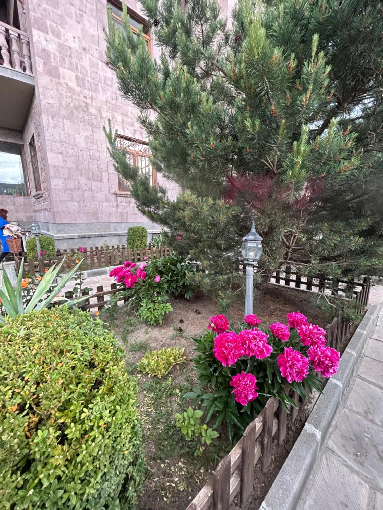 Hotel In Gyumri Exterior foto